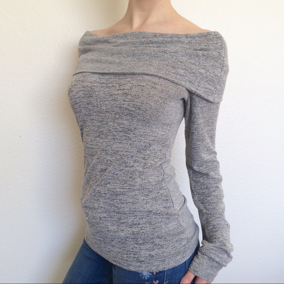 Team Apparel Sweaters - Cold Shoulder Dove Grey Long Sleeve Soft Sweater Cowl
